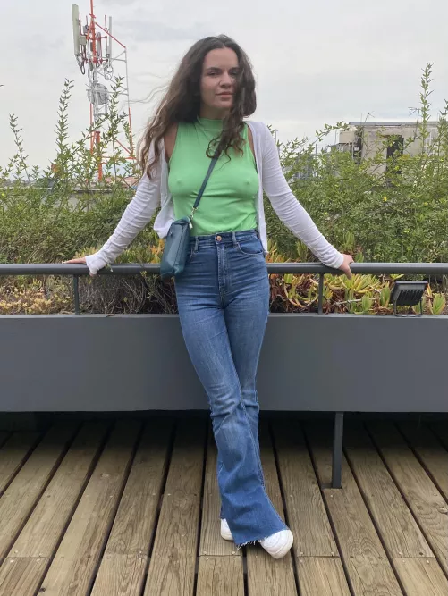 Cutie on the roof 🥰 by delilahsvibes