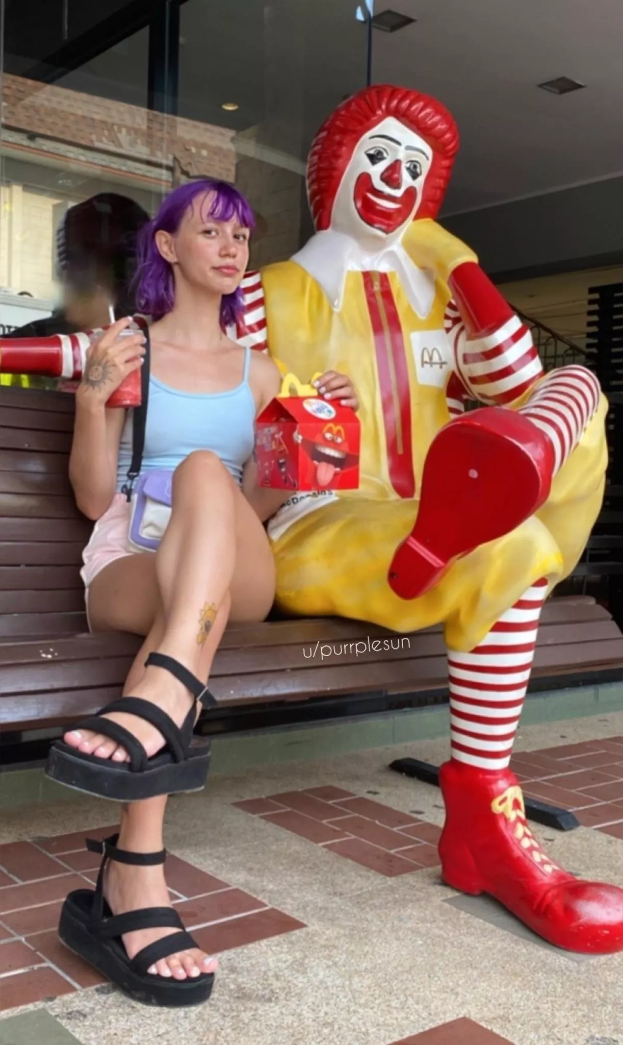 date in mcdonalds sounds nice 😏 posted by purrplesun