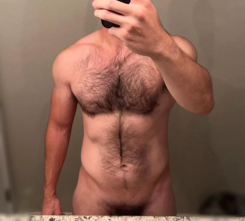 doesn’t everyone love their Vs with some fur posted by Keanude