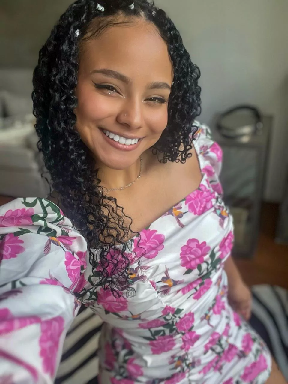 Feeling confident and happy in my new dress, smiling from ear to ear posted by ILoveSmilinggBack