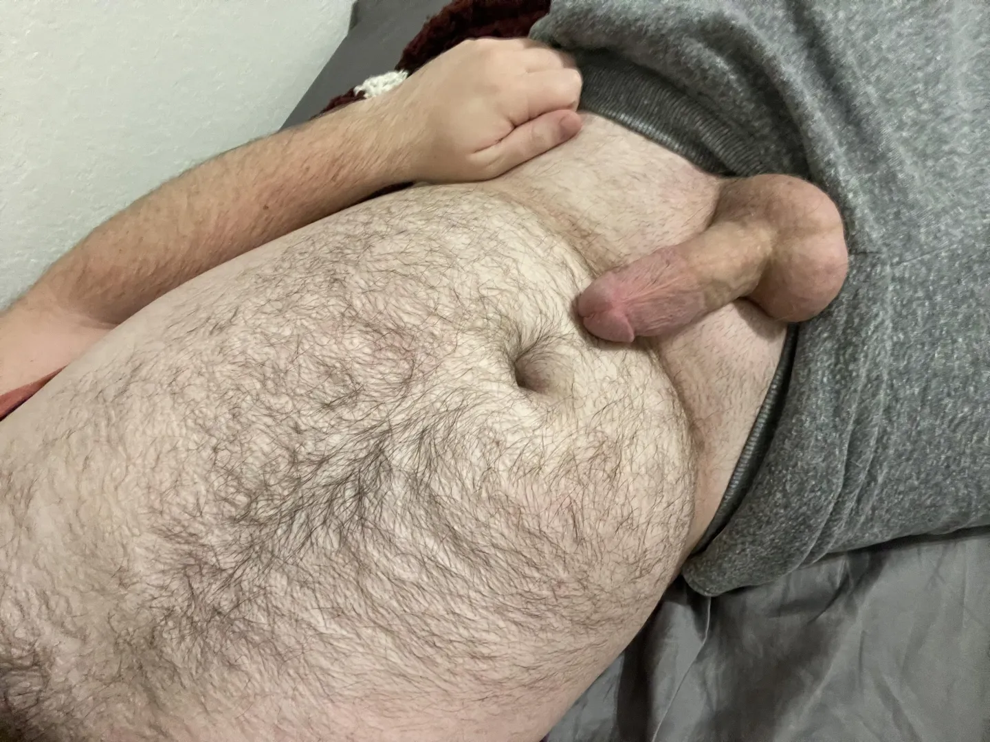 First post with this account, can some bears send me dms? ☺️ by atjgjfjgb