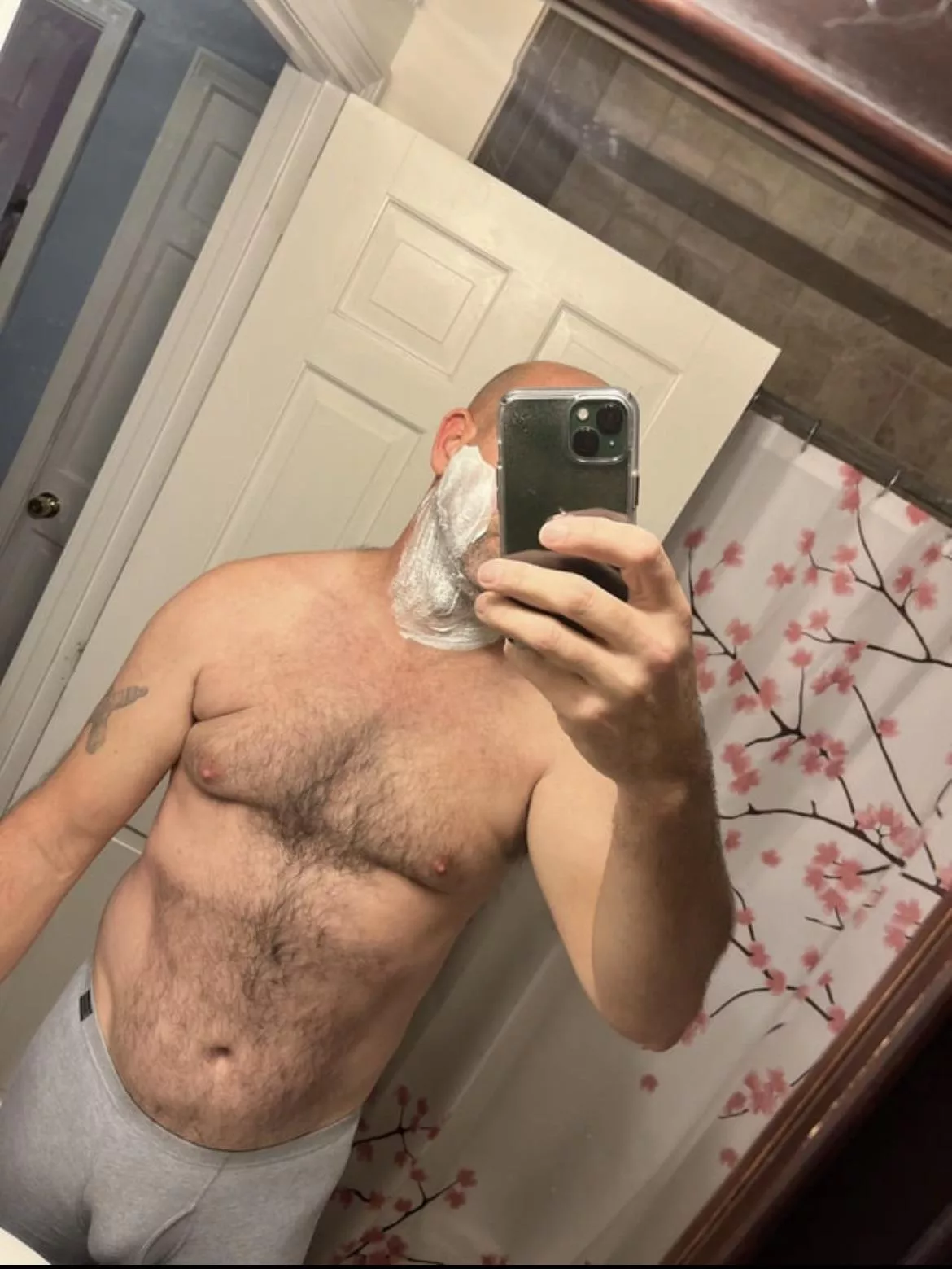 Getting ready for you [44] posted by nardi805