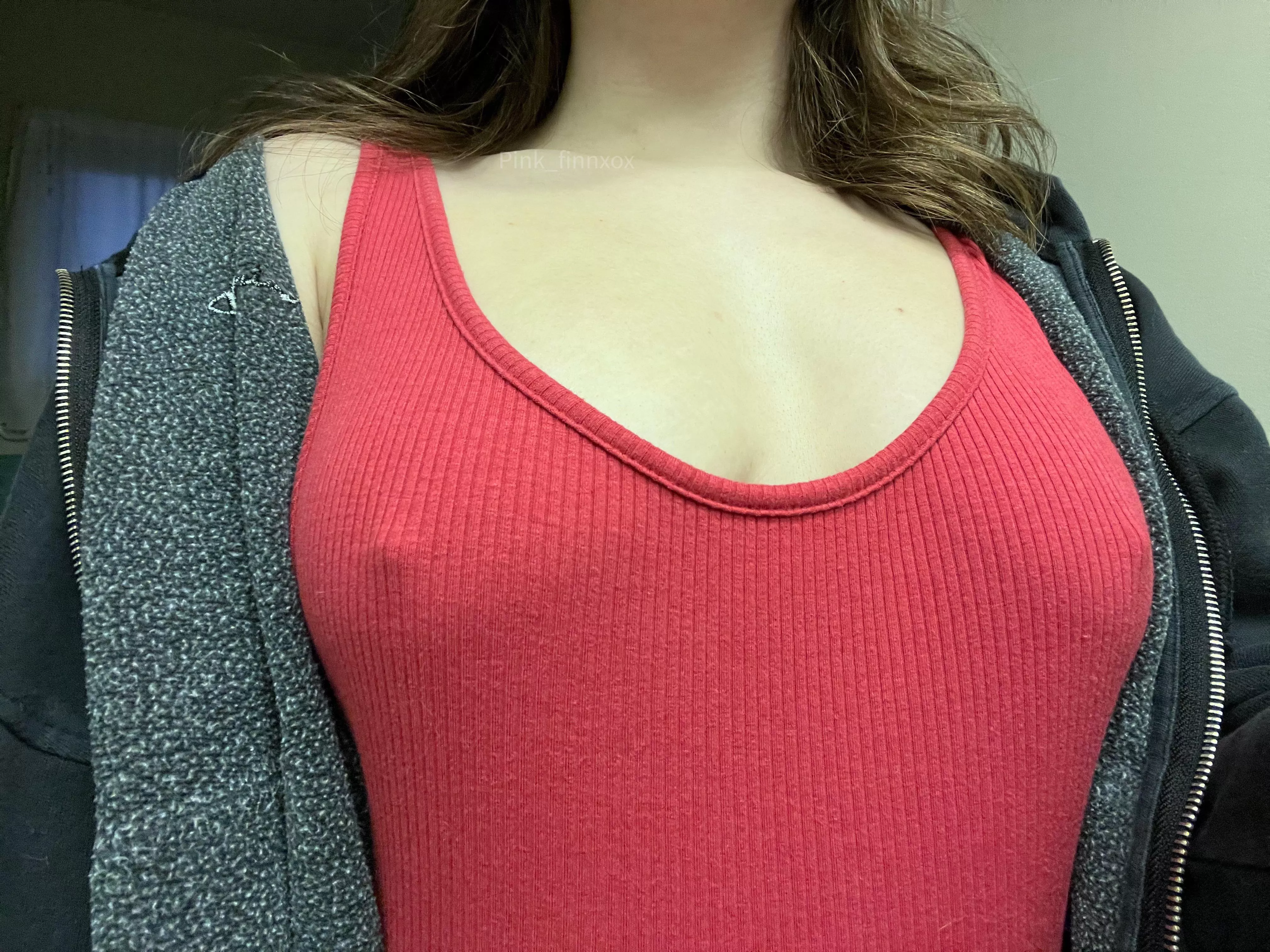 Going to go run some errands, wondering if I should zip up or not posted by Pink_finnxox