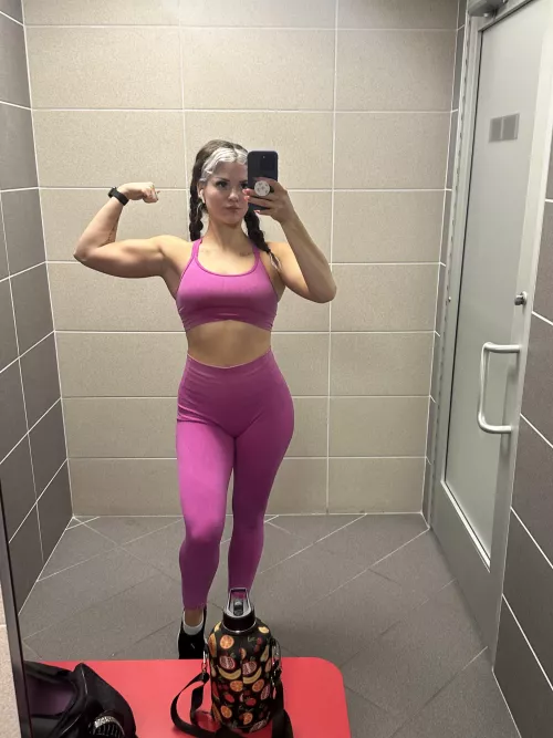 Good chest workout today by lolotaylor