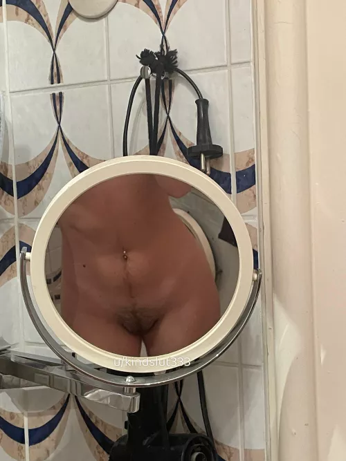 Hairy pussy with a tan line💓 by kindslut333