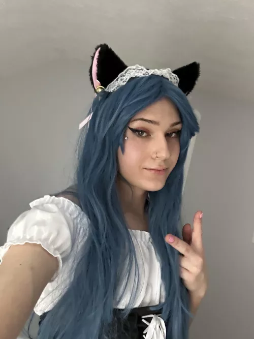 happy hump day! just took a bunch of 🌶️ photos can't wait to share! by bigworthlessdummy