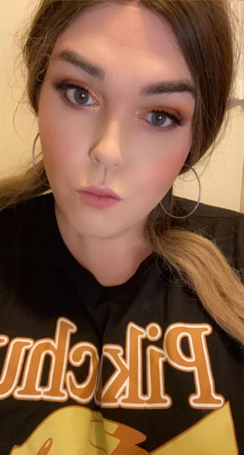 Heyyyyy 💕💕💕 by Savings_Bell558