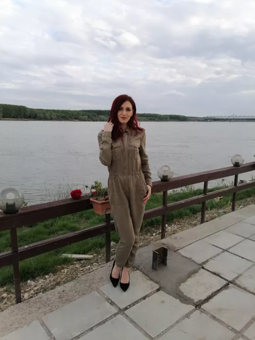 How's your day? by EvaMaudsley1