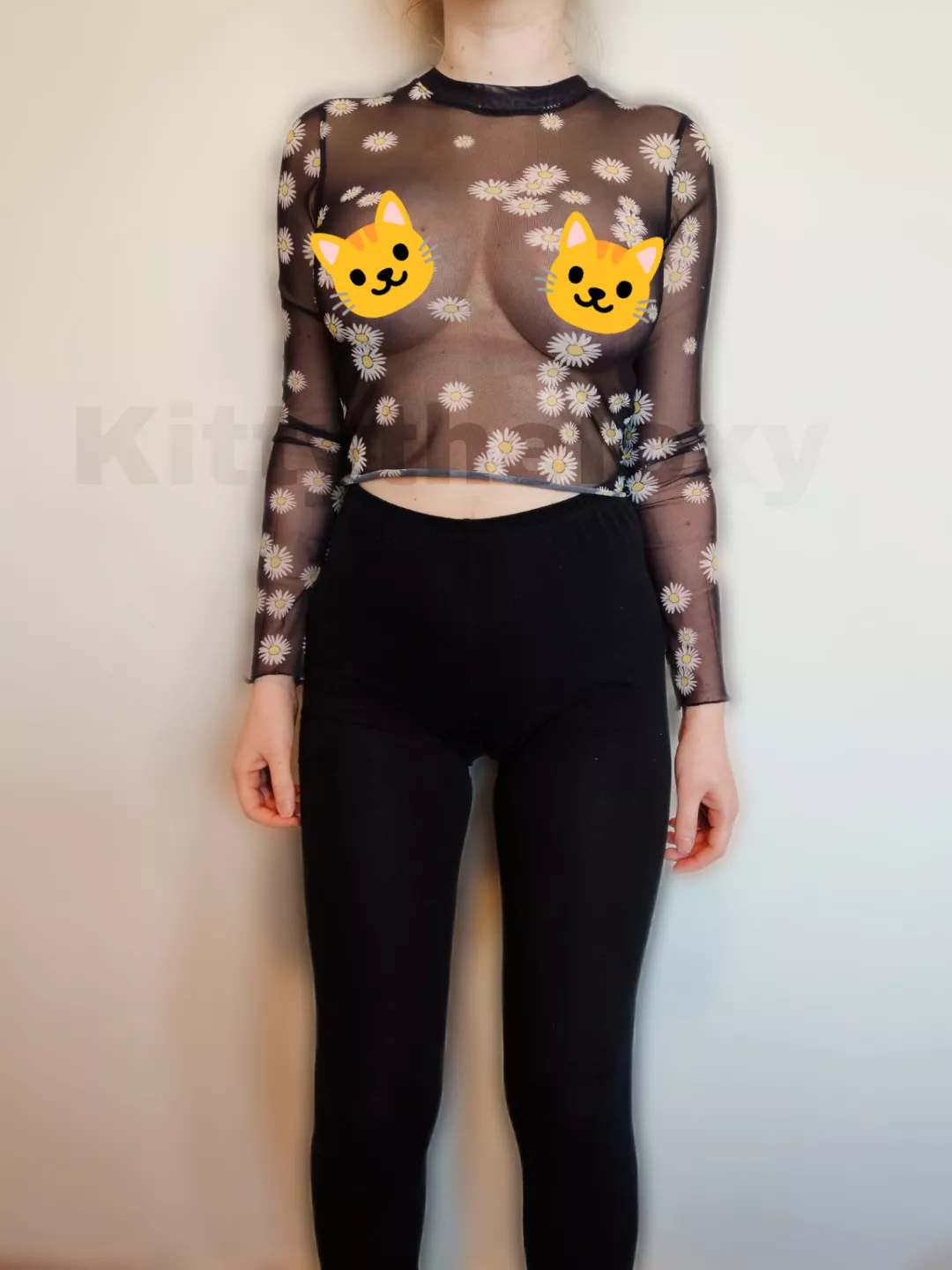 I should wear this more often, don't you think? posted by kittythefoxy