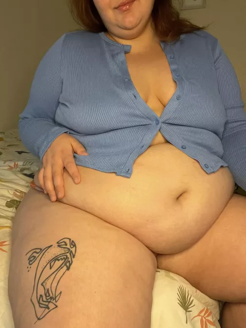 I wanna stuff myself until my button bursts open by Hyena-22