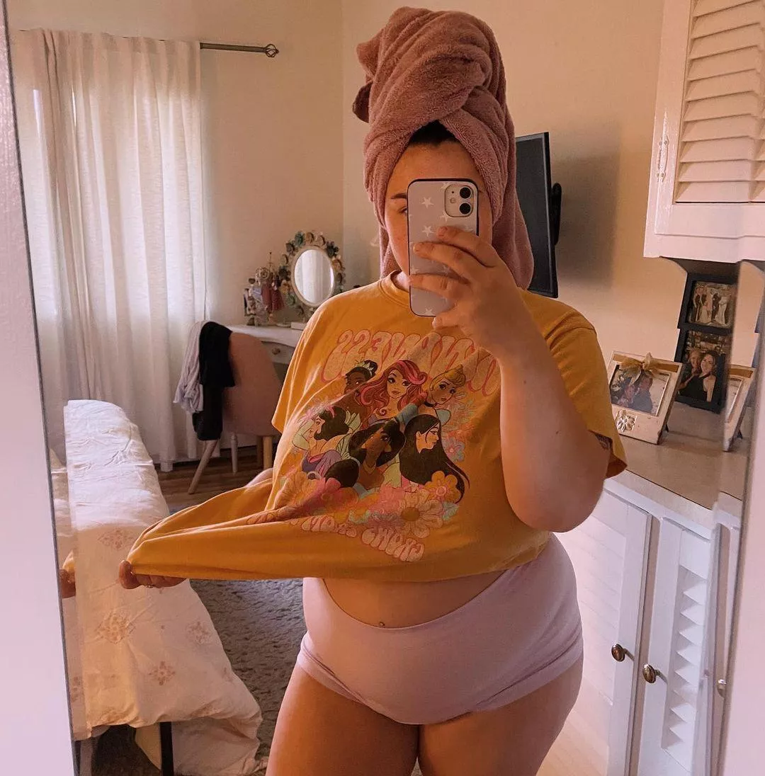 I would love to gain more 😊 posted by Admirable_feedee