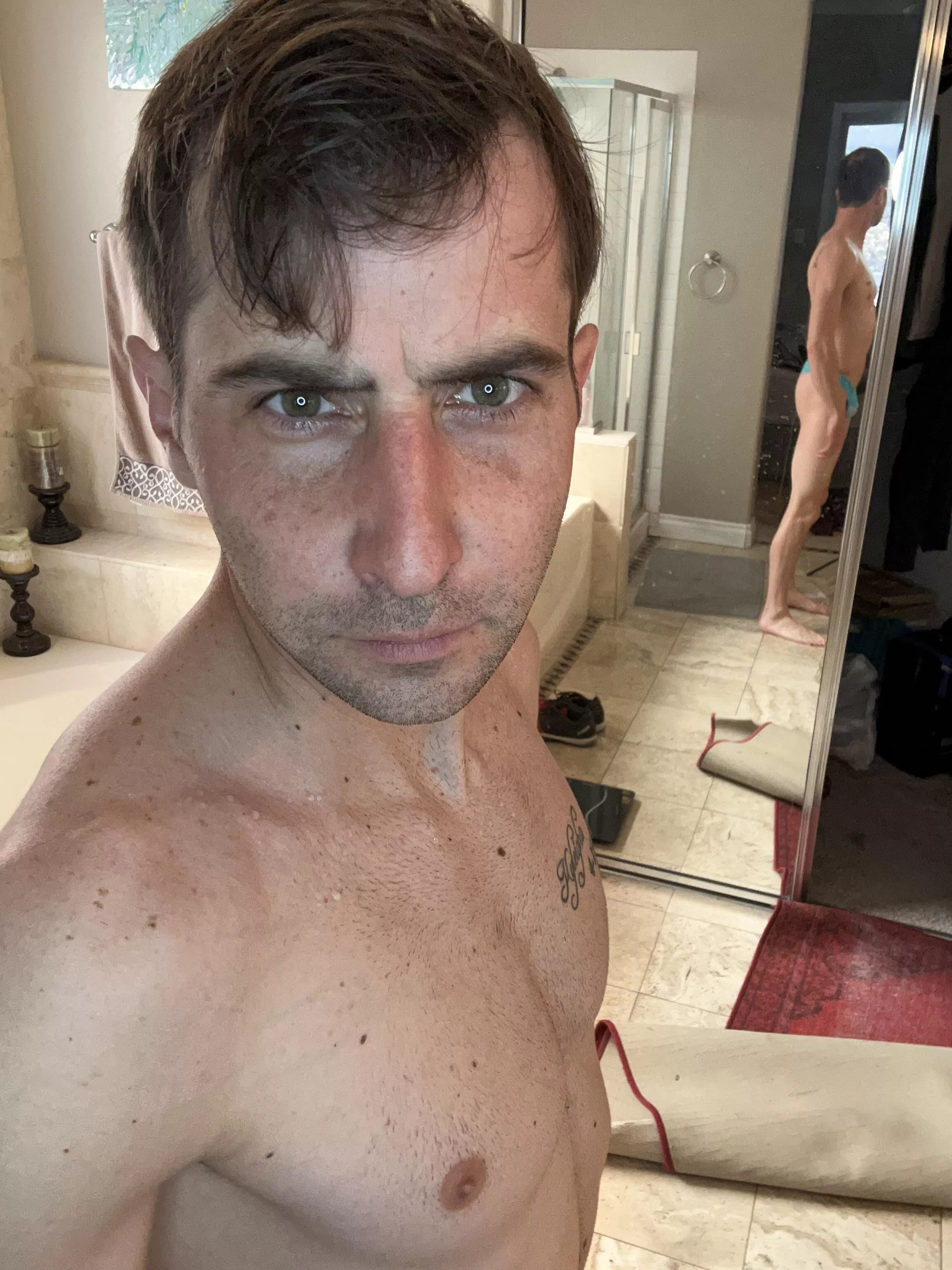 I’m curious what you think of me?! ❤️ posted by Andrew_Deluca702