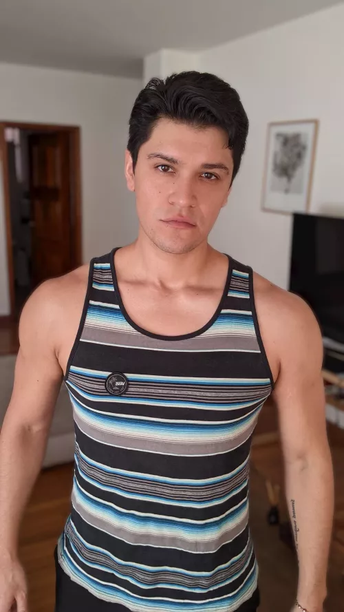 I'm really just trying to relax my tringle of sadness :( by Perturbare