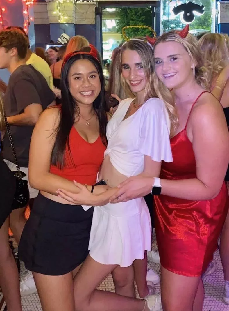 left, middle or right posted by meatballlover1969