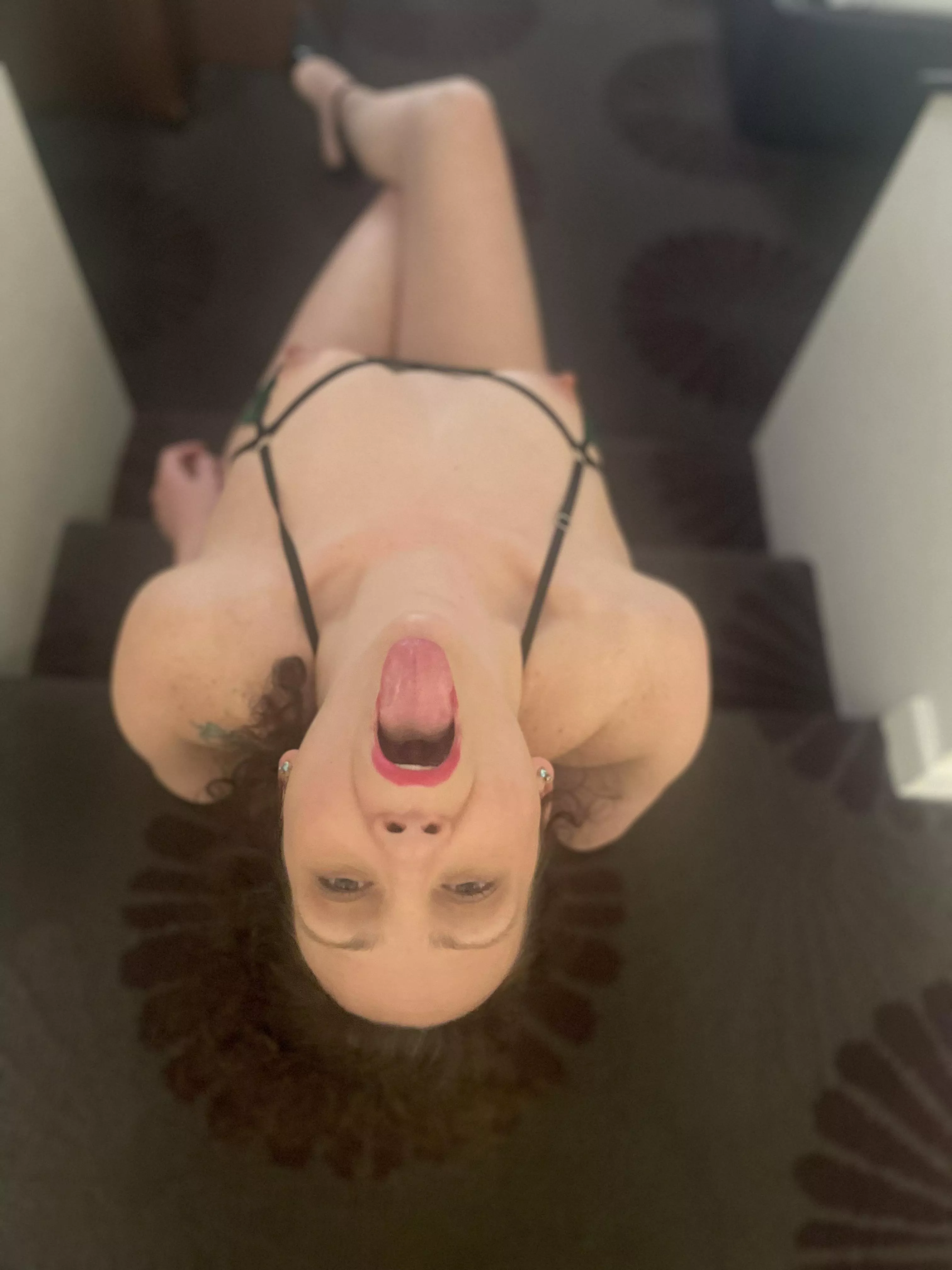 Milfie + PreK teacher = lots of hard daddies posted by Shannabis_