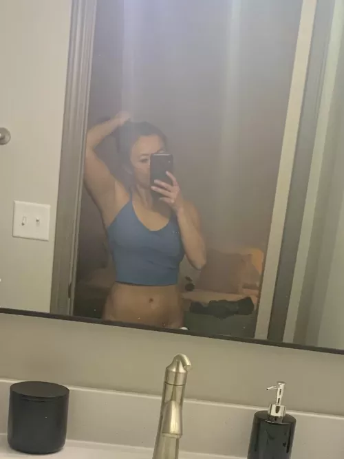 My body wants summer by Panda_fit_