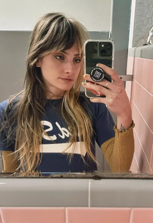 My messy hair & bangs by stoneyghostkitten