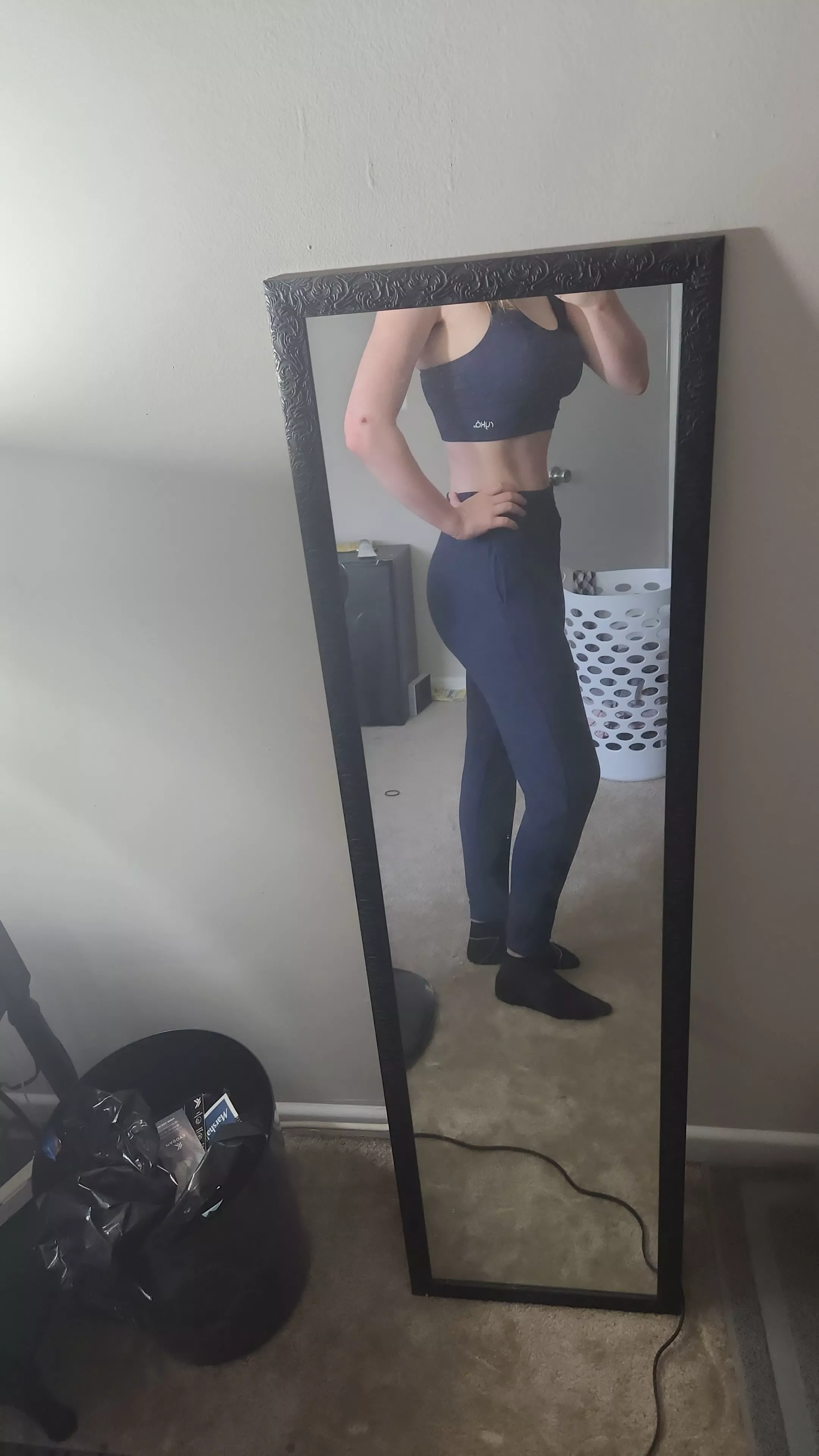 New workout outfit! Do you like it? posted by BegMsKelly