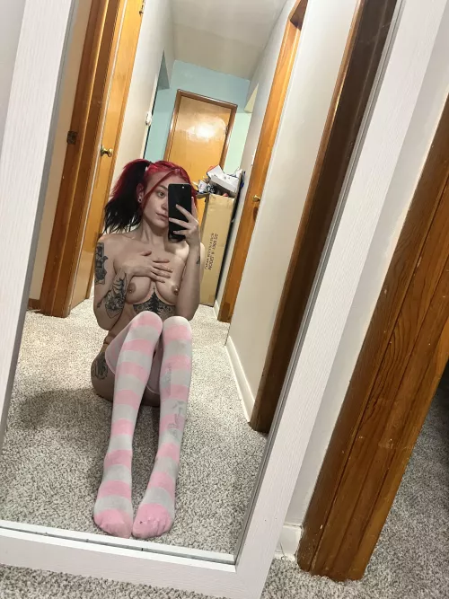 No clothes, only socks by milfnymph