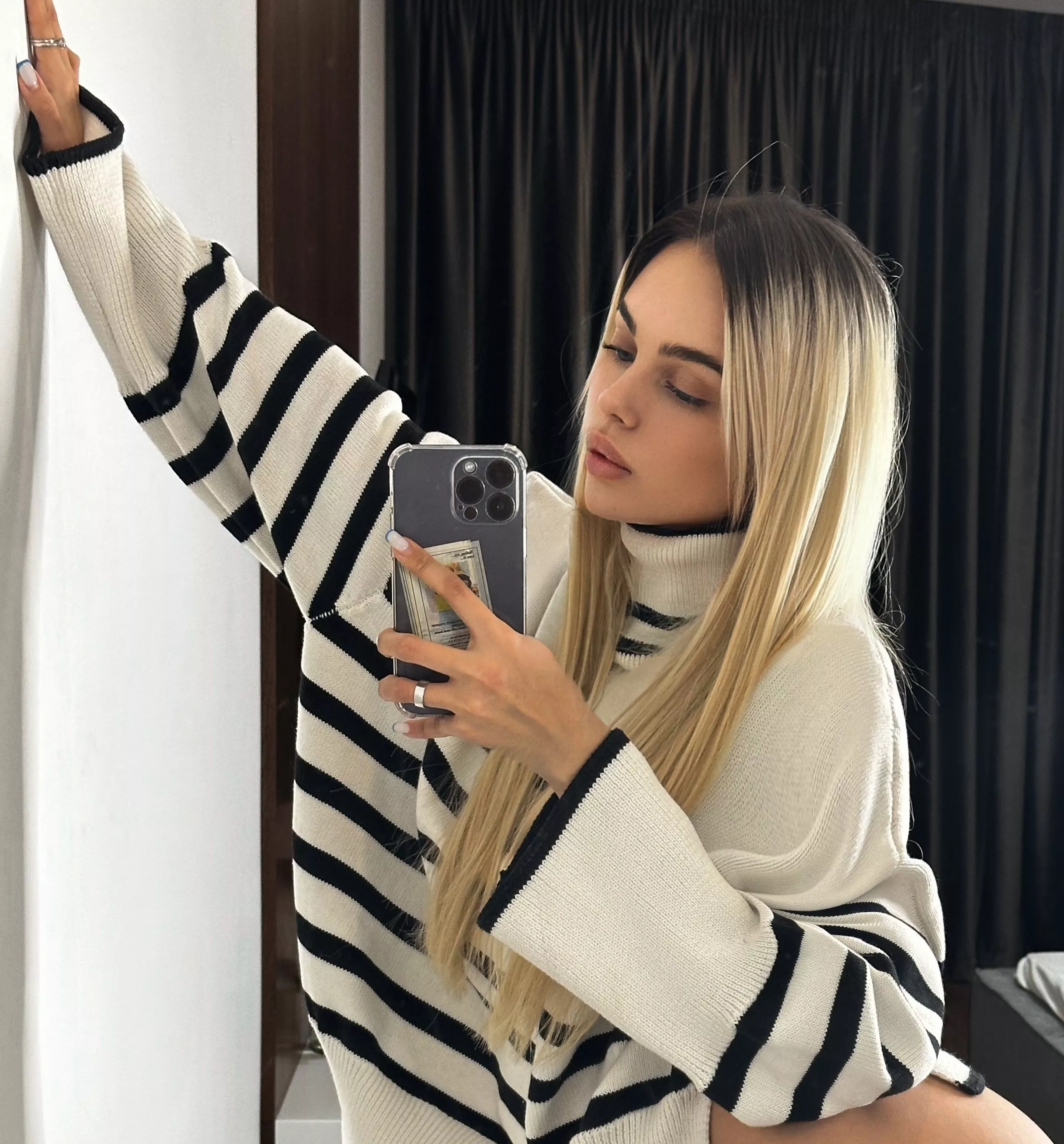 Ready to seduce you posted by Dismal-Humor2231