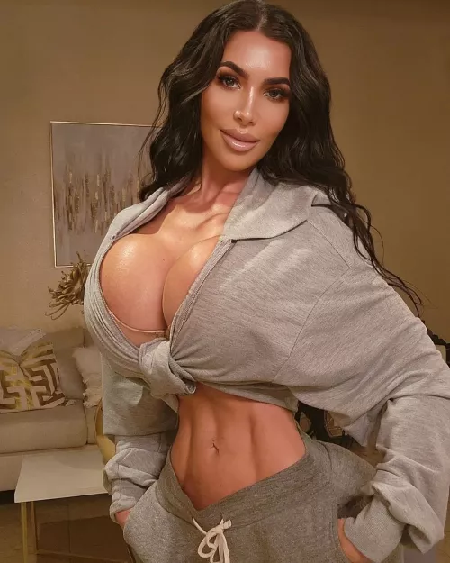 She's better than kim kardashian by Bimbolover_