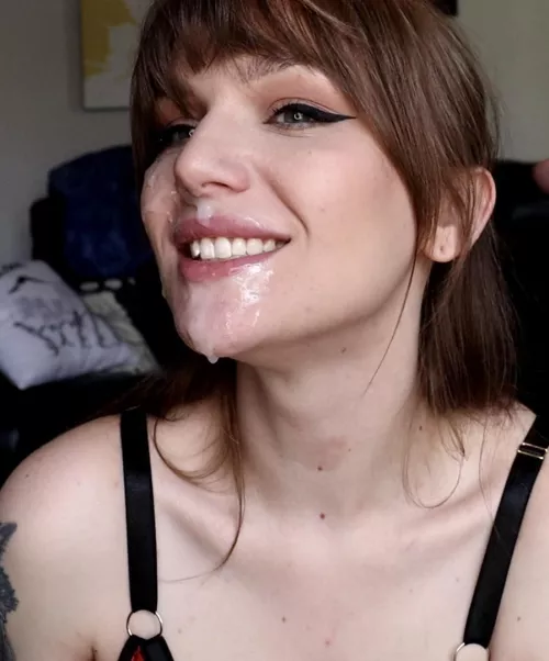 so fucking yummy 🤤💦 by Lillyoliver3