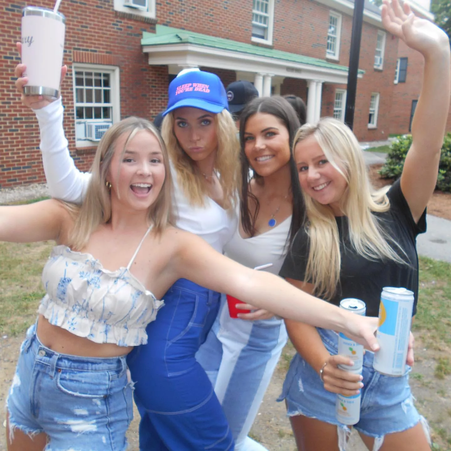 Sorority girls posted by Wallydinger123