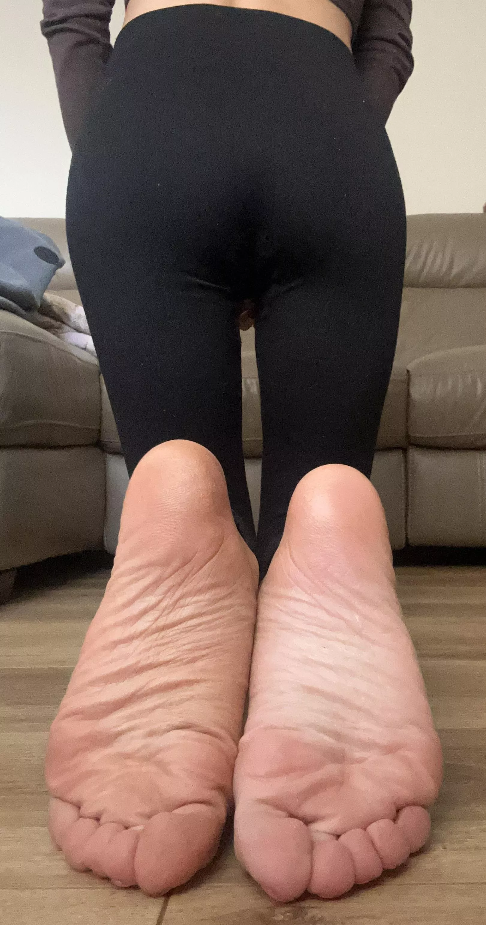 The soles of my feet and my little bootie 😜🦶 posted by petitelittleblondexo
