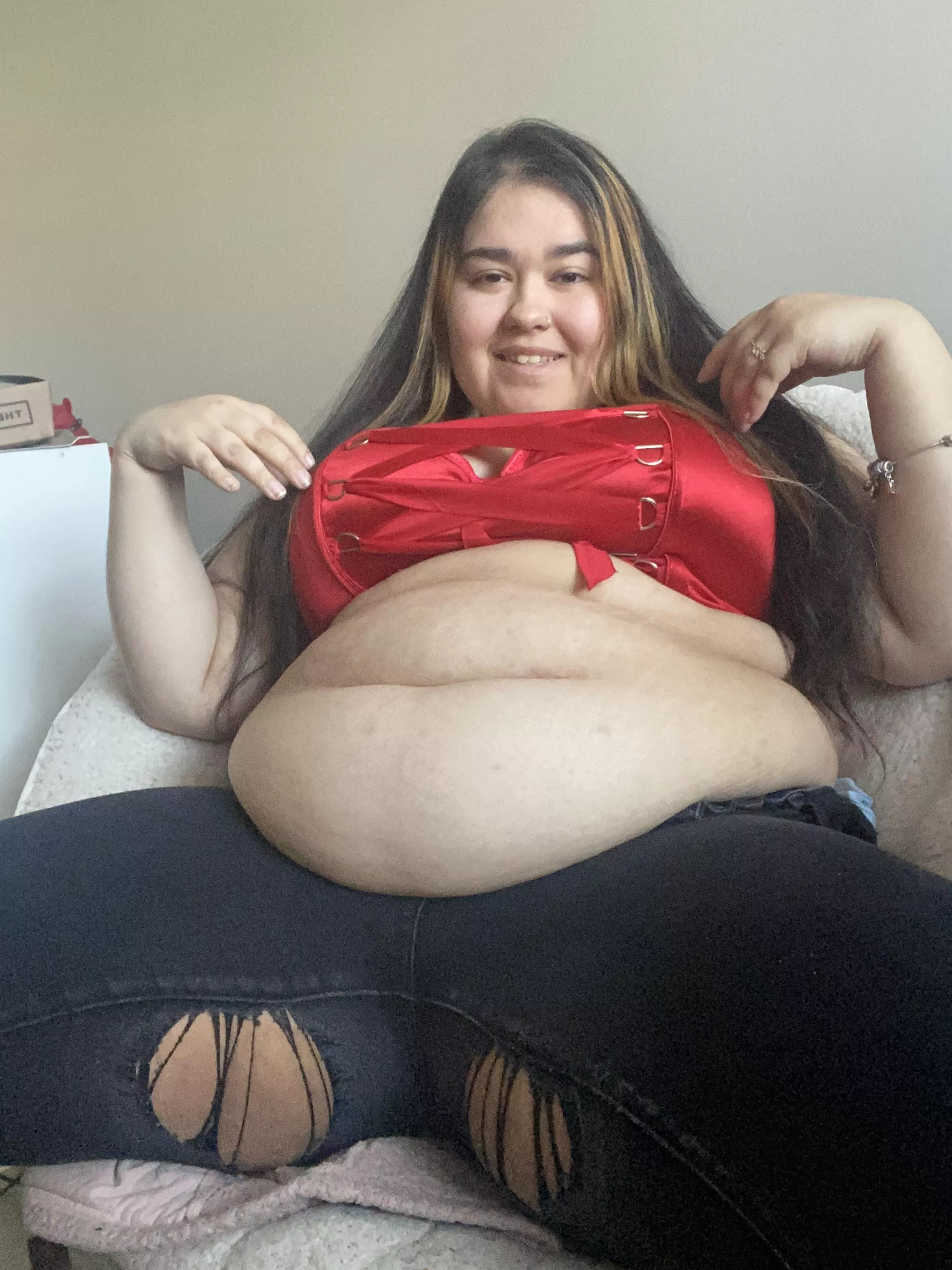 they still fit, see!🍕🐷 posted by Professional-Bit8970