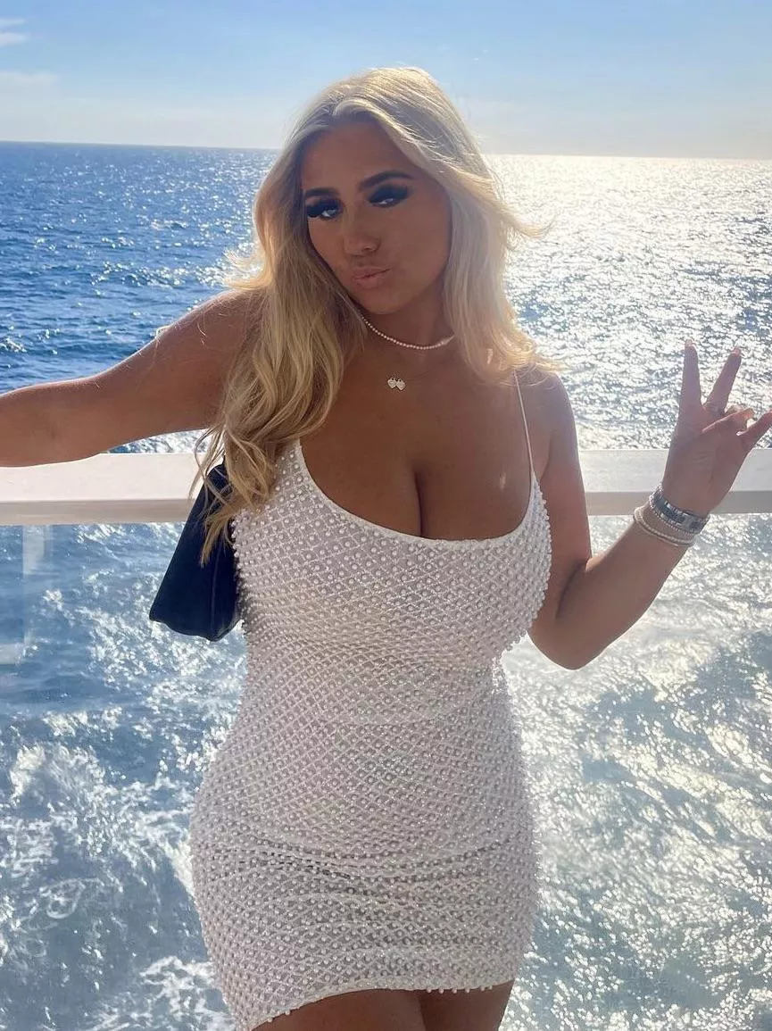 White dress 👀 posted by cobraking289