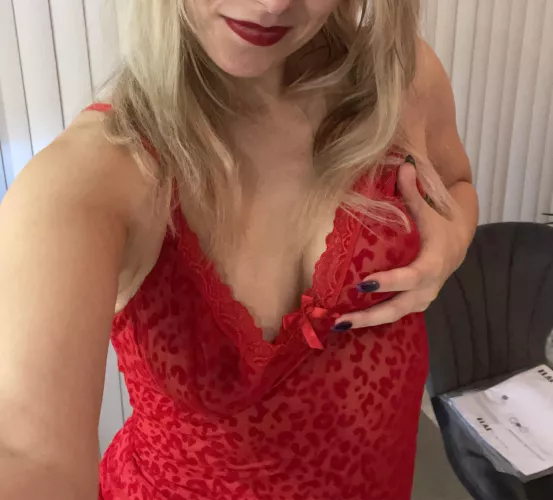 Would you like to replace my hands with yours? by Mysterious_adrianne