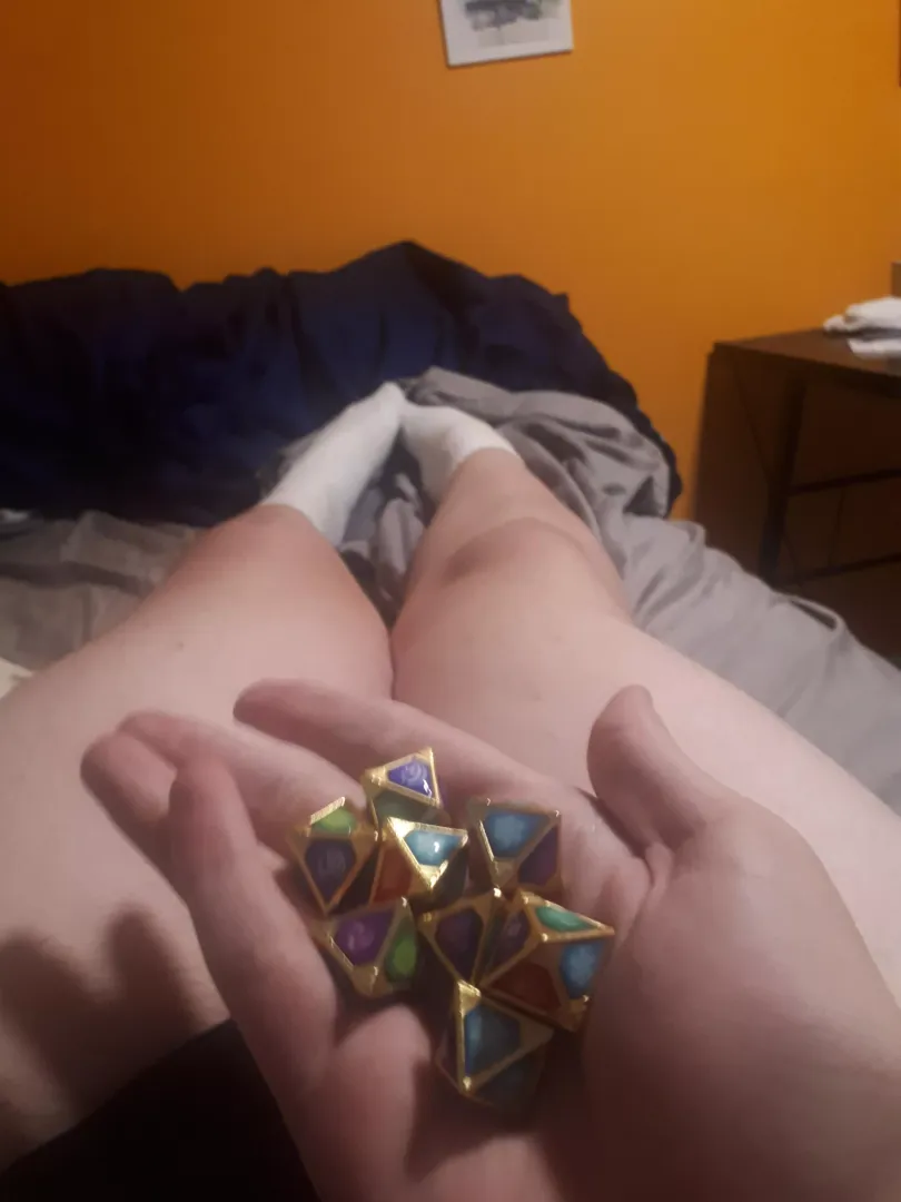 Yooo look at my dice by AccomplishedFix9000