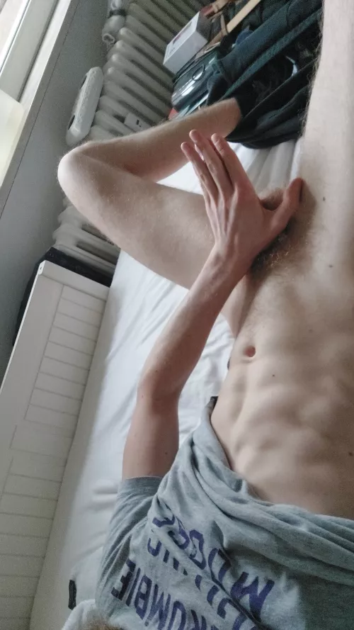 23 if you also like making new friends. Sc: baevalenci by jaefernandez