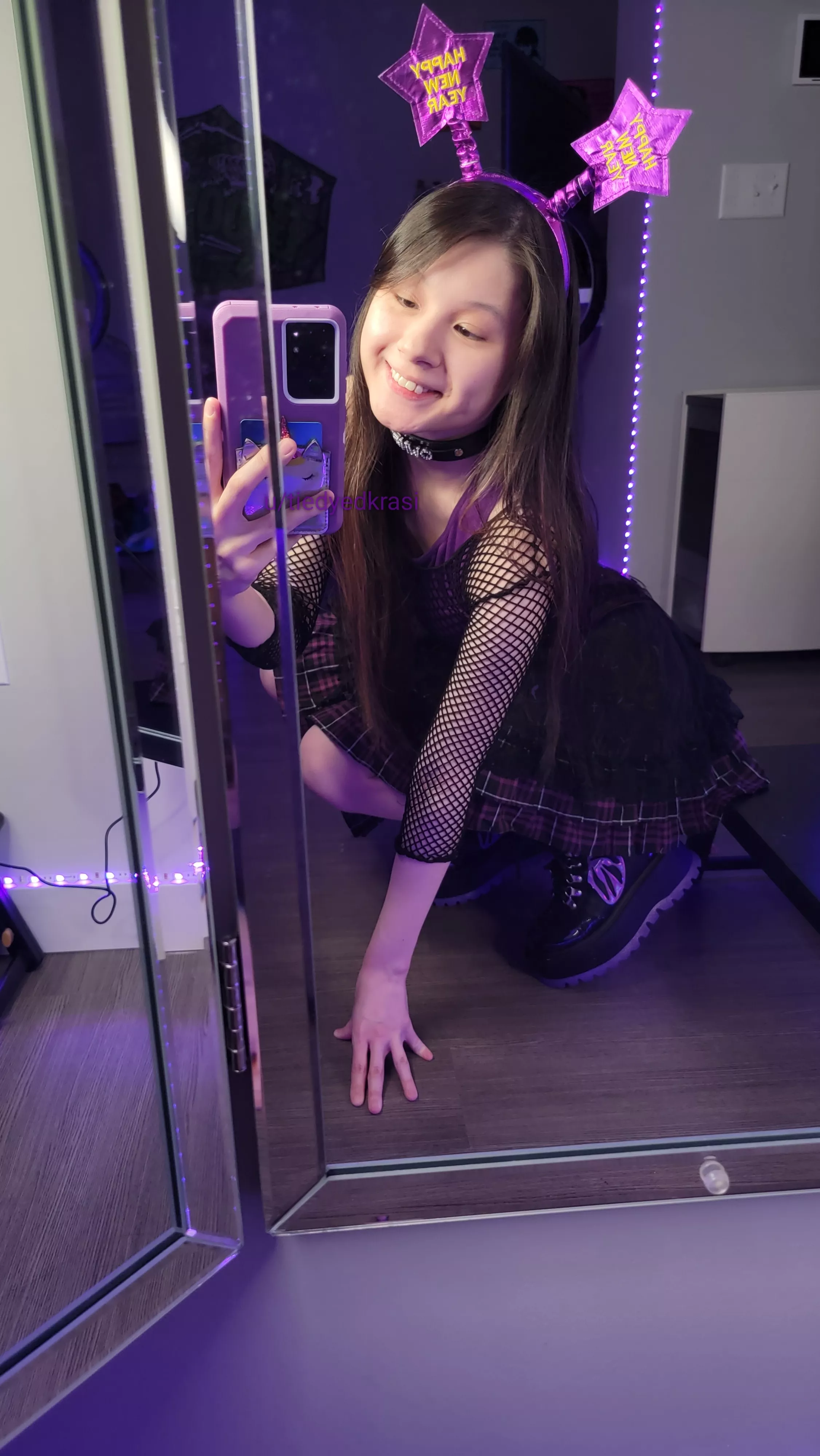 almost fell posted by tiedyedkrasi