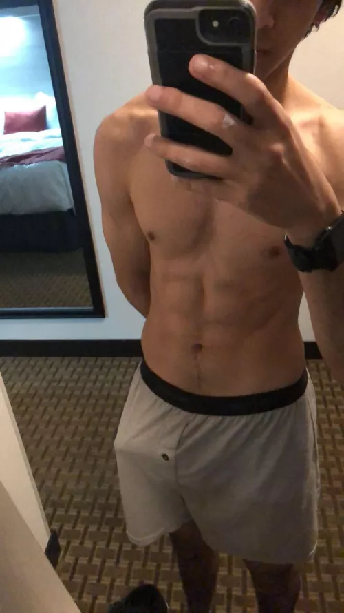 Always a good time at a hotel room by Gullibleyeti