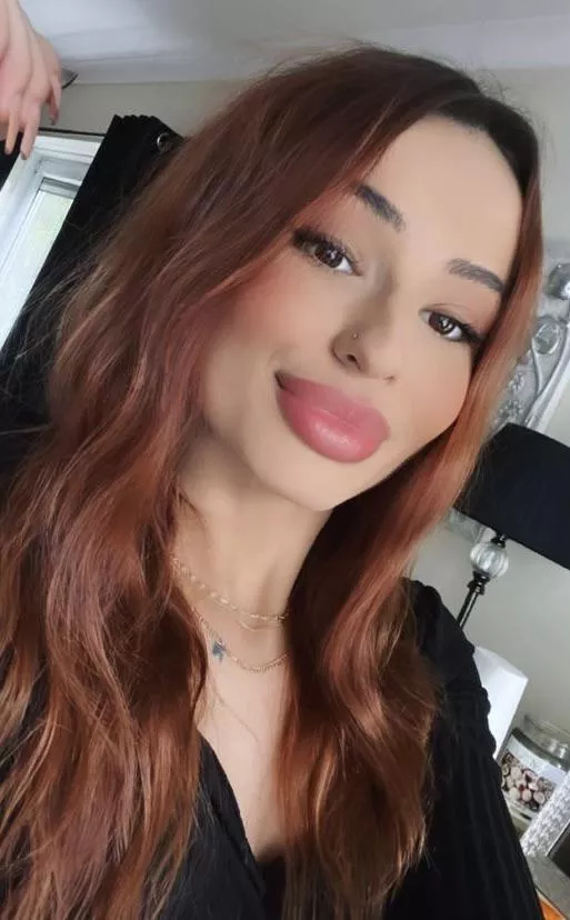 Always keep your eyes down , you have no right to look at your mistress posted by Sweetolivi