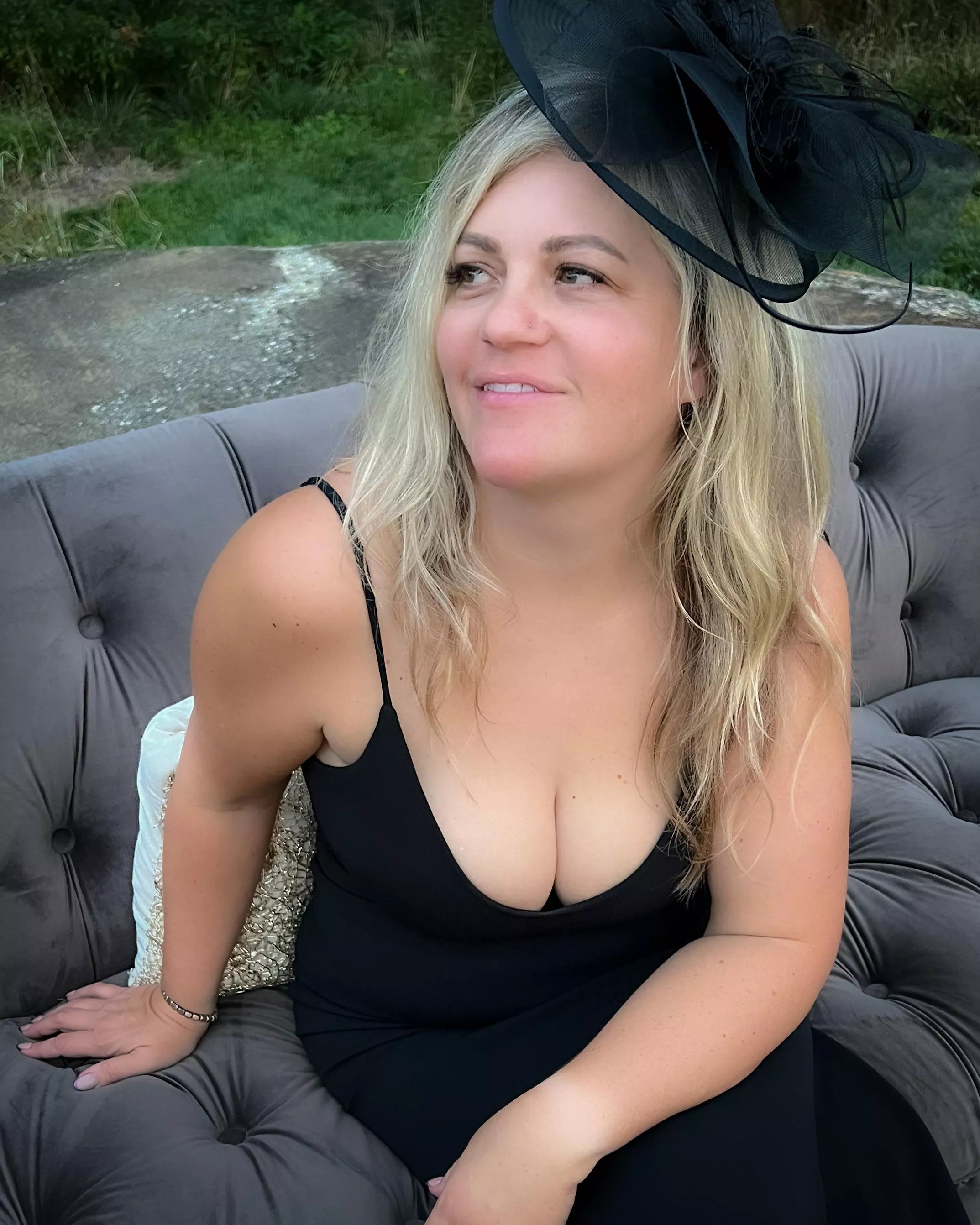 At my best friend’s wedding posted by 2rebels