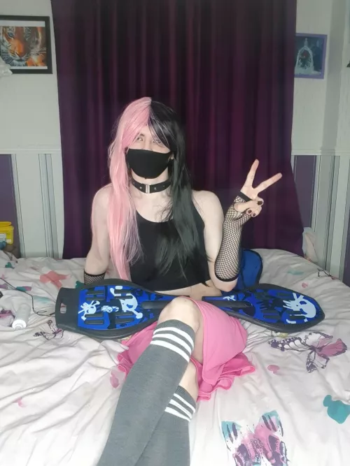 Could I be your skater boi? by A5hunera