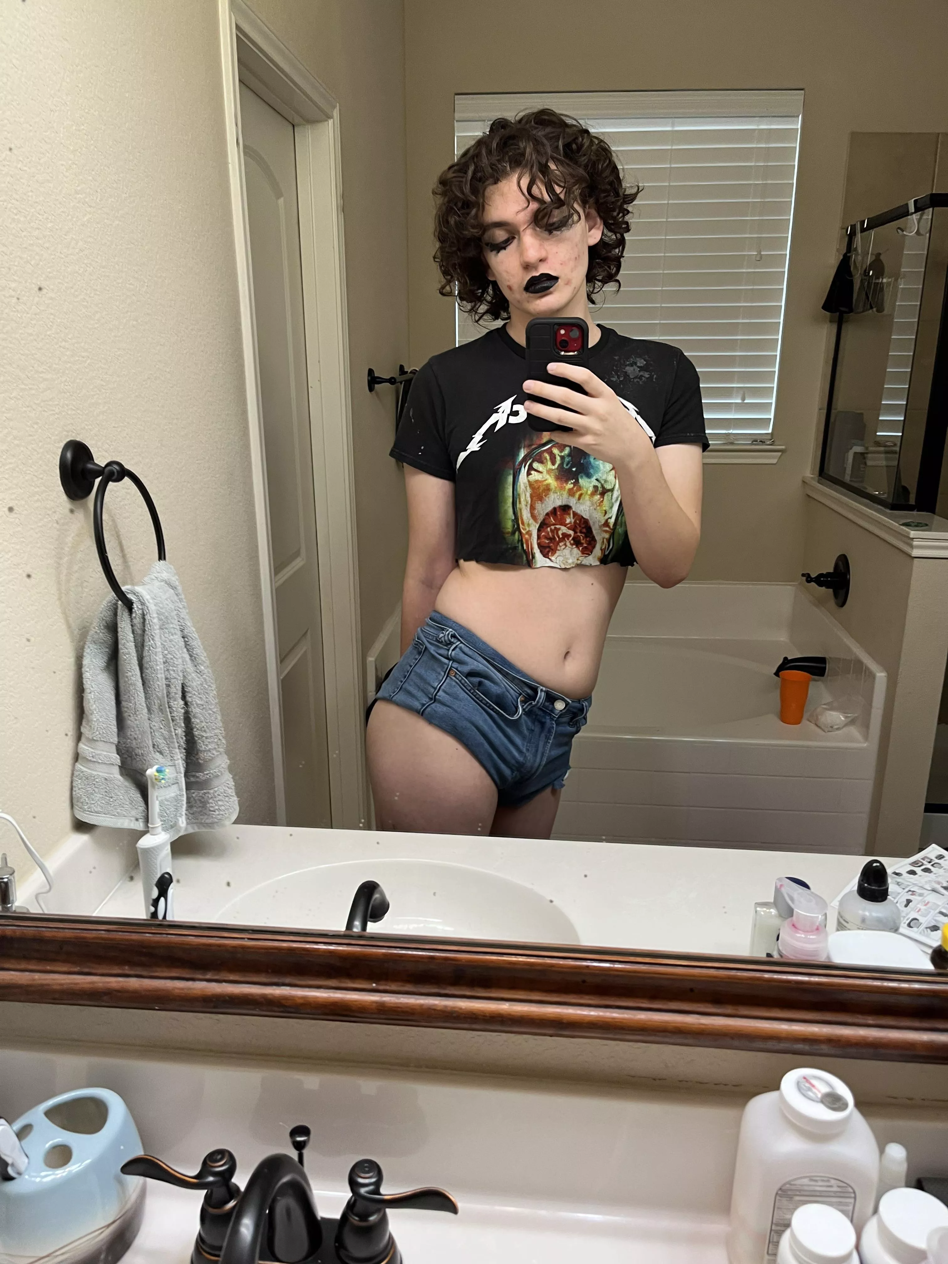 could you give me a ride to the rock show?? posted by femboy_power