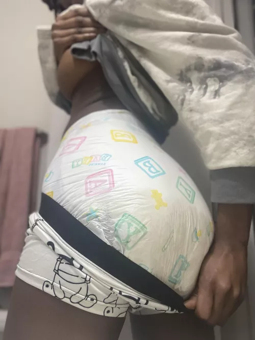 Dirty diapers and underboob 🐾🐶💓 I think I’m gonna go back to sleep and fill this diaper up until it leaks wish me luckkkk😈🥵 by Paddedpuppy_