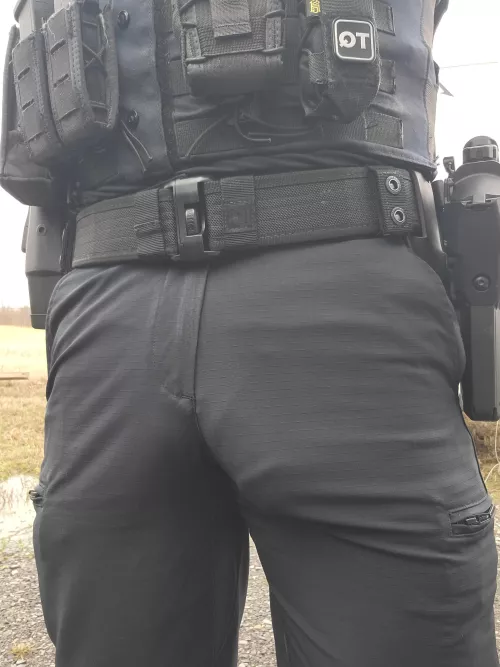 Everybody Is Staring At My New Belt by staff_sergeant