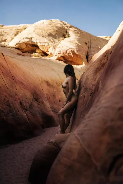 [F] Tatooine babes get naked too #inagalaxyfarfaraway by SmallTallHardWet