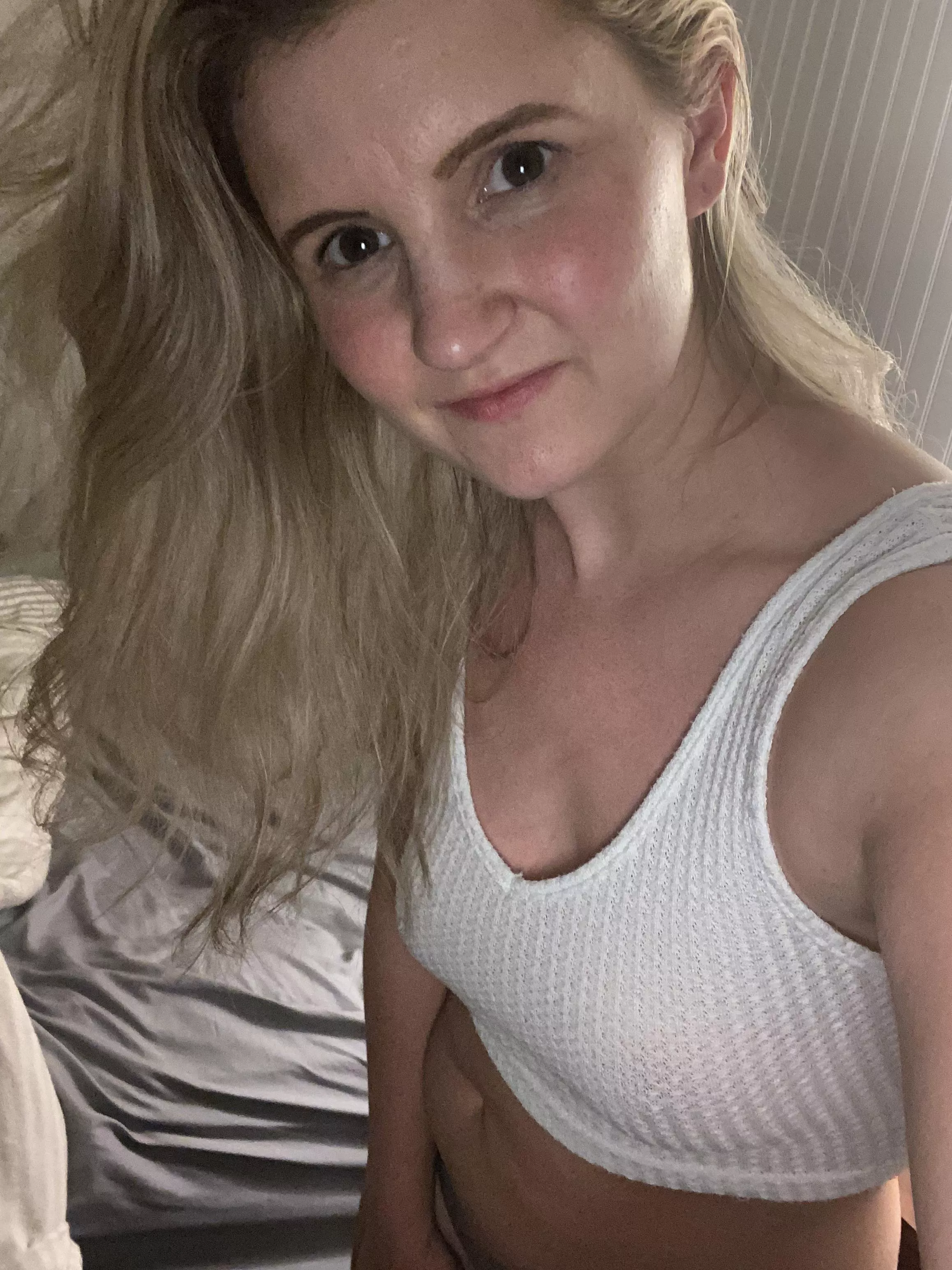 Hump day Milfies posted by MrsBeaCullen