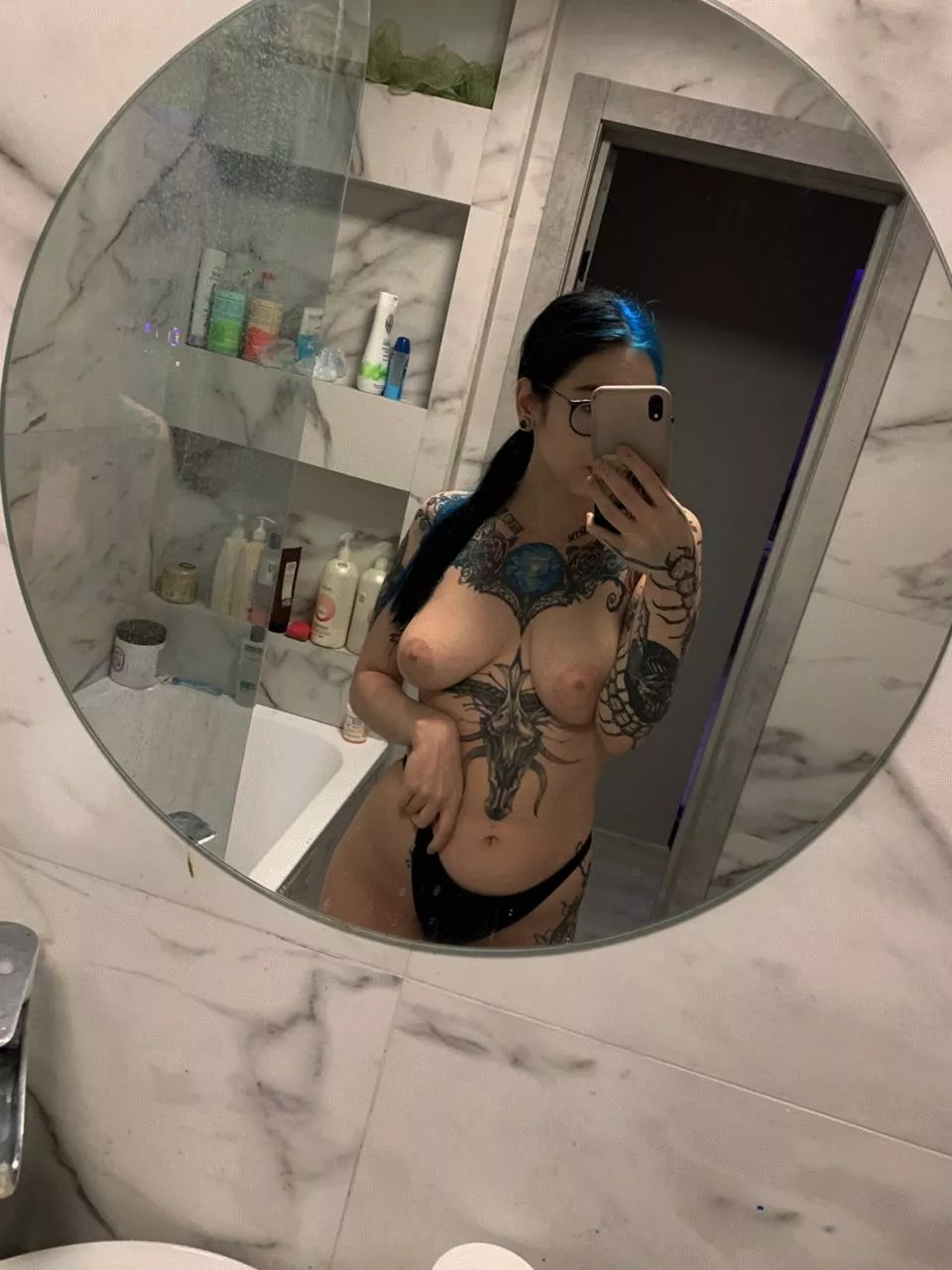 I bet your gf never sent so sexy selfies as me posted by Frutellababy