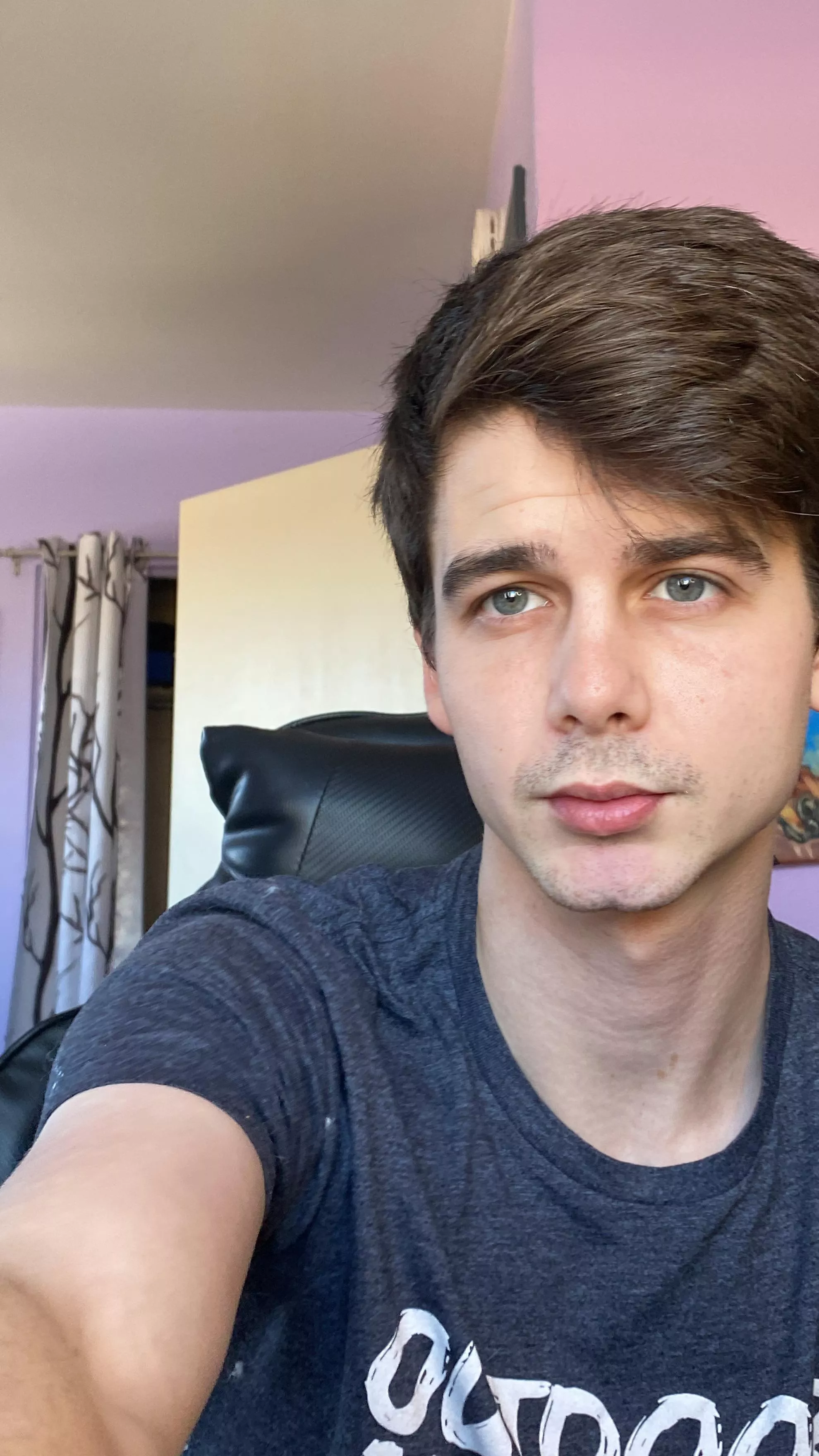 I didn’t mean to take this picture but I like the way I look, so here you go posted by doggy_doggy_me_now