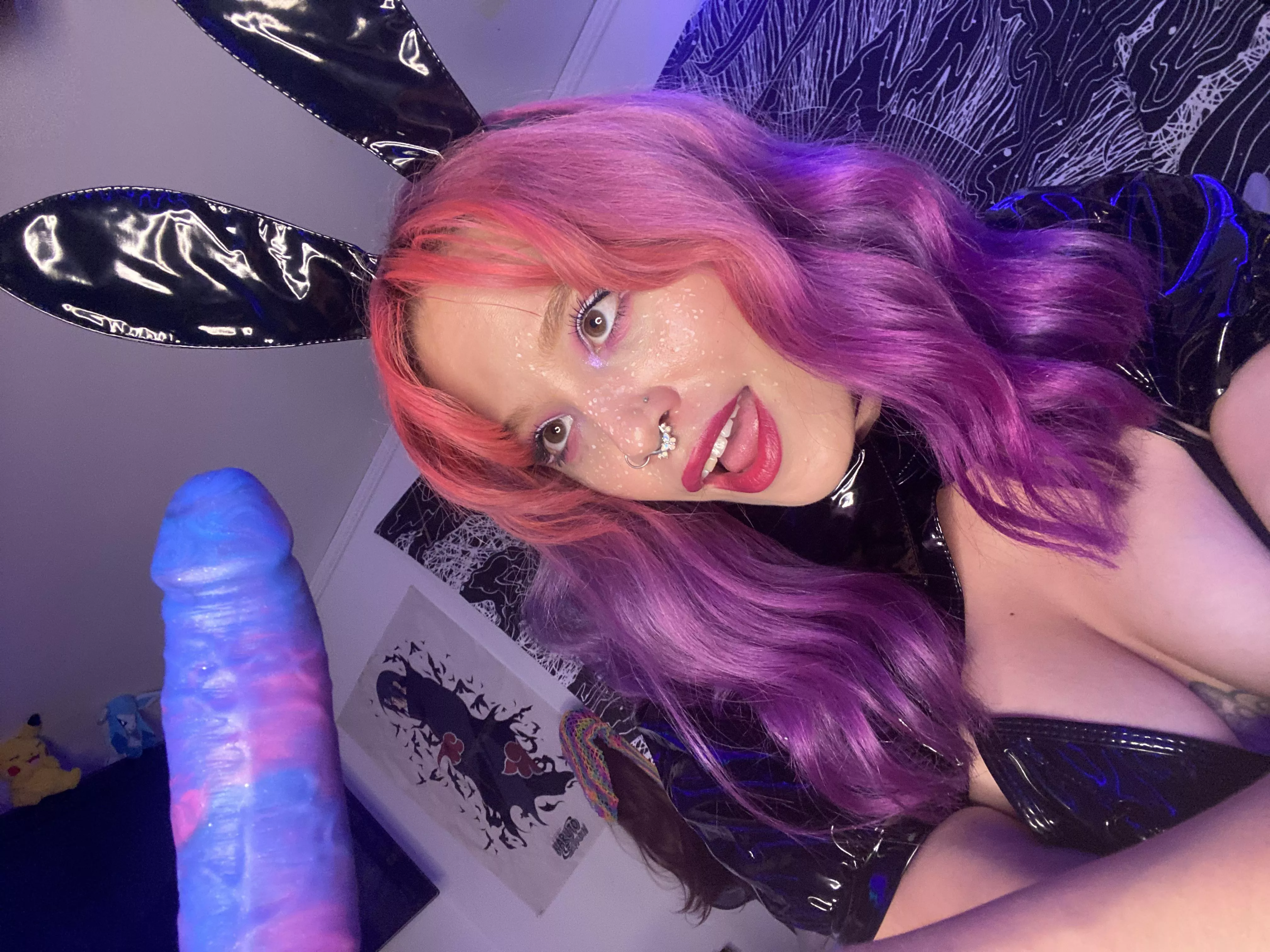 i miss my pink hair so much posted by VisualInteresting257