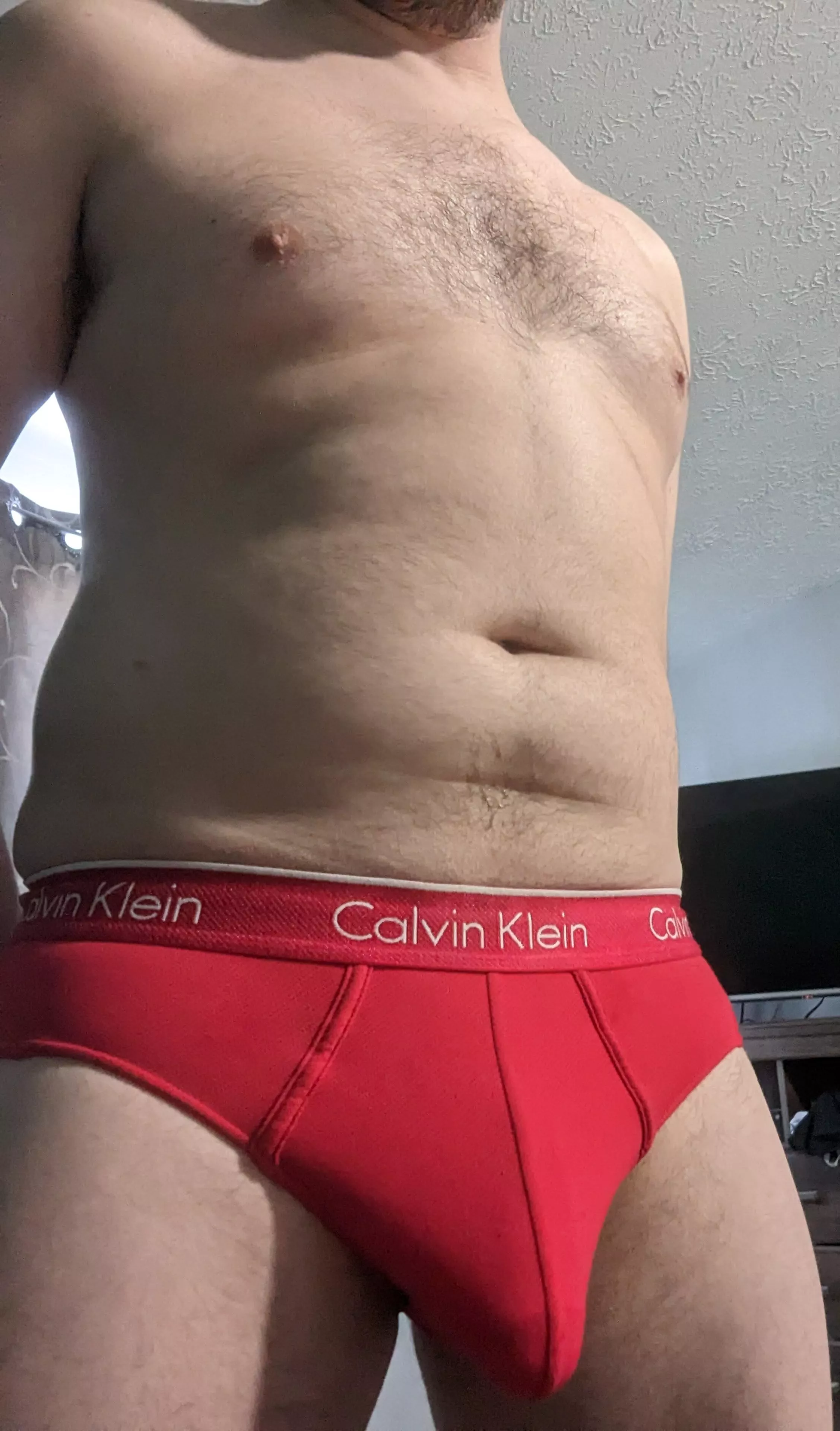 is red my color? posted by jasperrock0588