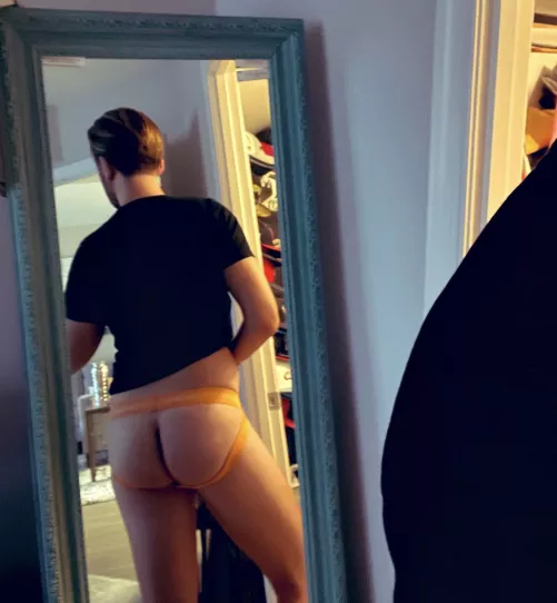 Leg day makes my ass look good af! by aj88b