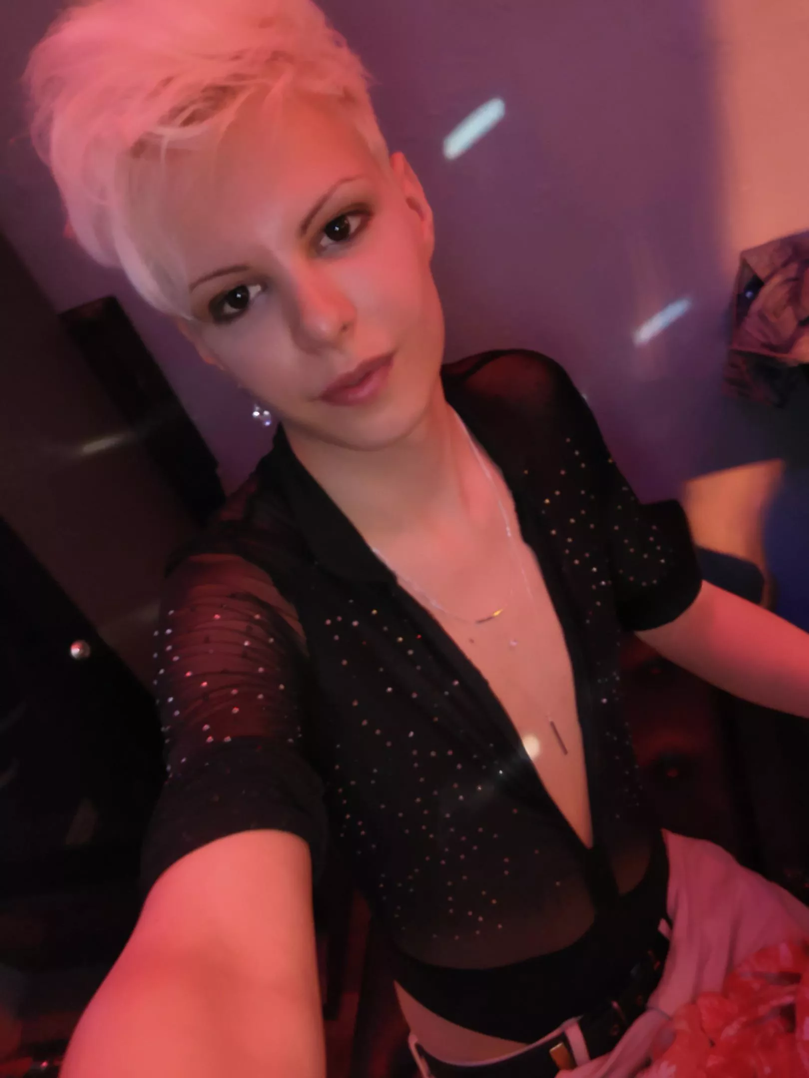 Lets have a fun night together 💖 posted by blonditwink