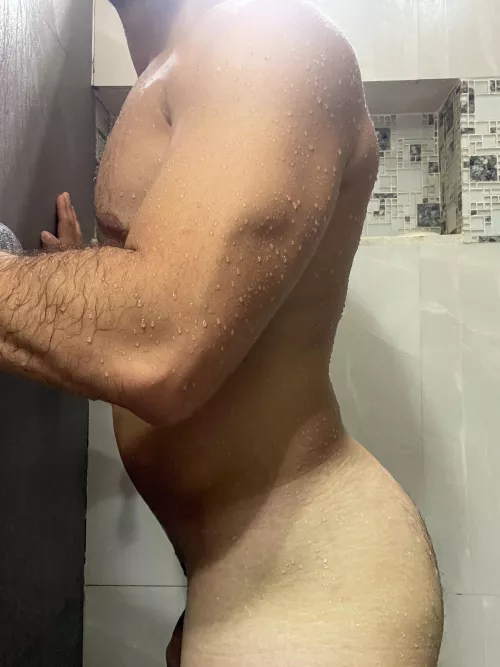 Let’s take a shower!!! by CaliBeachboy002